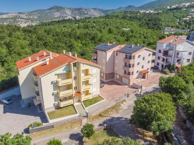 Apartment Polina Apartmani Klenovica
