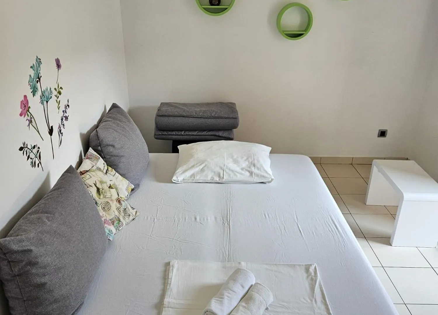 Polina Apartmani Klenovica 0*,  Croatia